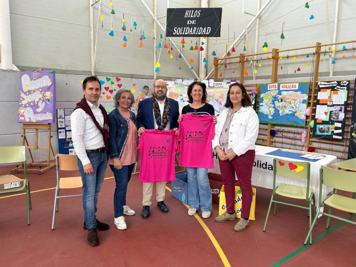 Imagen de Tomás Arribas en la feria de la Ciencia de Yepes