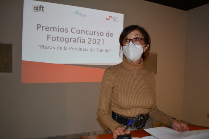 Imagen de Ana Gómez interviene en la entrega de los premios