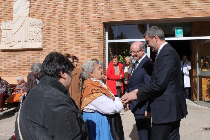 Álvaro Gutiérrez ha acompañado a residentes y profesionales en la festividad de San José