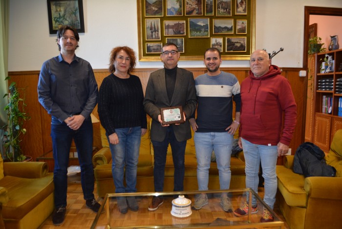 Imagen de Fernando Muñoz visita Fútbol Sala Atlético Bargas