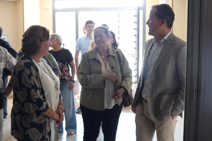16092026 Cedillo visita antigua Escuela de Enfermería de Toledo 5