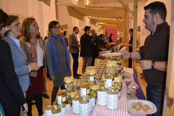 Recorrido por los stands de la Muestra Gastronómica