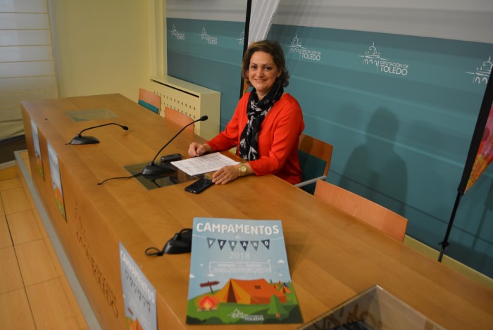 María Ángeles García en la rueda de prensa