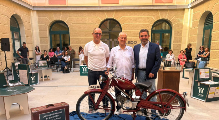 Romera, Fernández y López en la presentación de la exposición
