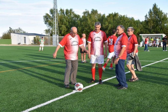 Imagen de Saque de honor inauguración campo de fútbol