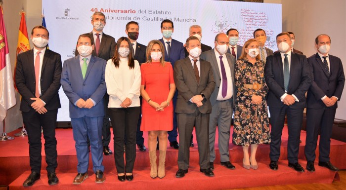 Imagen de Asistentes a la presentación del aniversario del Estatuto de Autonomía de Castilla-La Mancha
