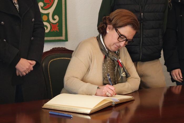 Cedillo visita Carriches