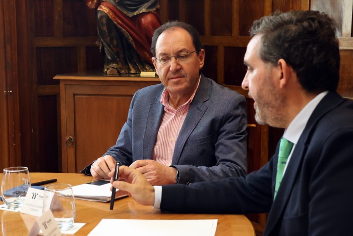 Imagen de Imagen de la reunión entre Cedillo y Gregorio