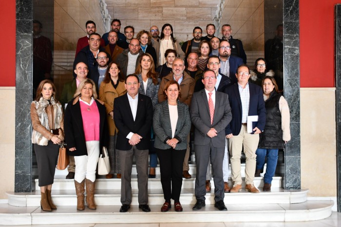 Imagen de Cedillo y Guerrero con los responsables municipales de los partidos judiciales de Toledo e Illescas