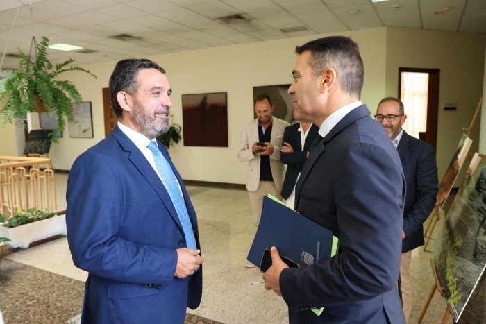 Imagen de Joaquín Romera, ha realizado una visita institucional al Cabildo de Lanzarote
