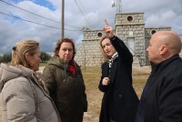 Cedillo con la alcaldesa de Cuerva