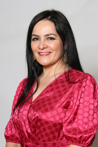 Dª. Manuela Lominchar Lominchar